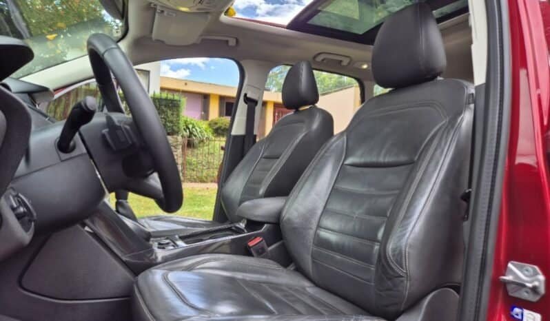 
Ford scape titanium full									