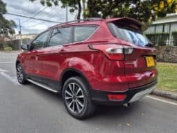 
Ford scape titanium full									