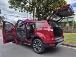 
Ford scape titanium full									