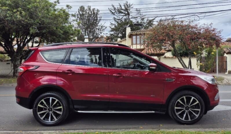 
Ford scape titanium full									