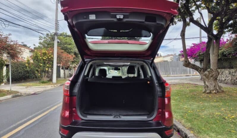 
Ford scape titanium full									