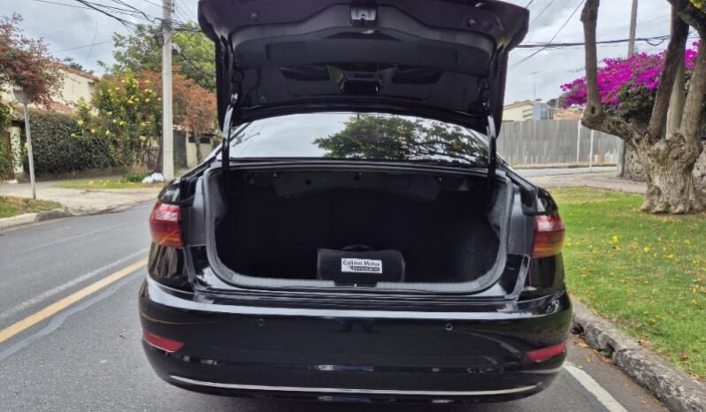 
								Volkswagen jetta Conford lite full									