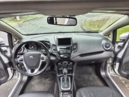 
										Volkswagen jetta Conford lite full									