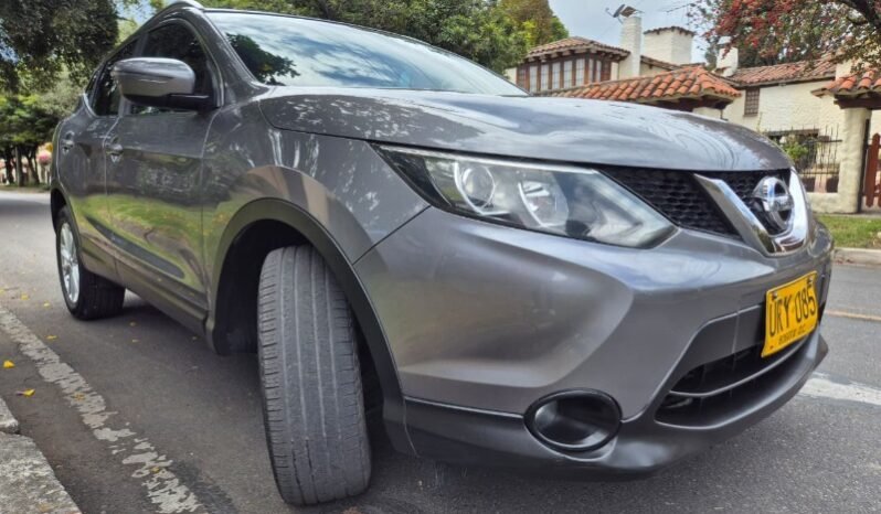
								Nissan Qashqai full									