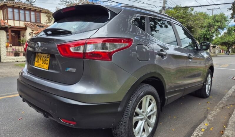 
								Nissan Qashqai full									
