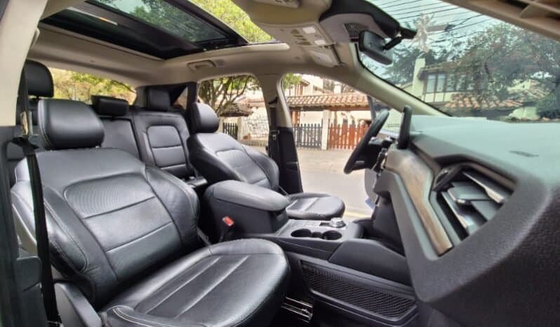 
Ford titanium hibrida full									