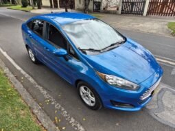
										Ford Fiesta SE full									