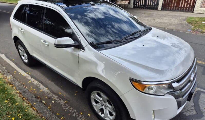 
Ford EDGE TITANIUM full									