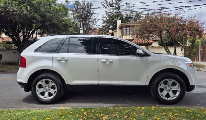 
Ford EDGE TITANIUM full									