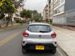 
										Renault Kwid full									