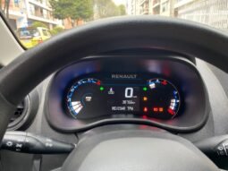 
										Renault Kwid full									