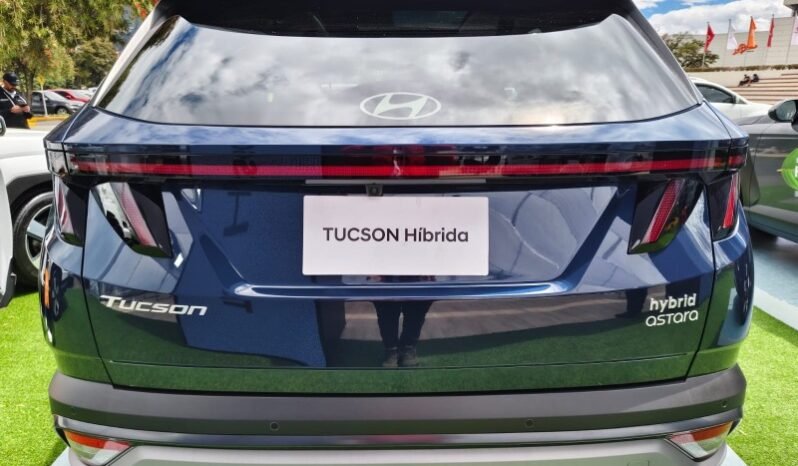 
								Hyundai Tucson Hibrida Premium 4×2 full									