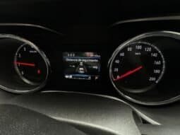 
Chevrolet TRACKER PREMIER full									