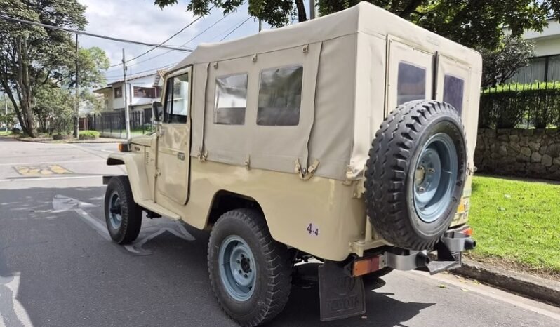 
Toyota FJ 43 MT full									