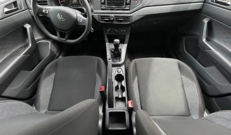 
								Volkswagen polo track full									