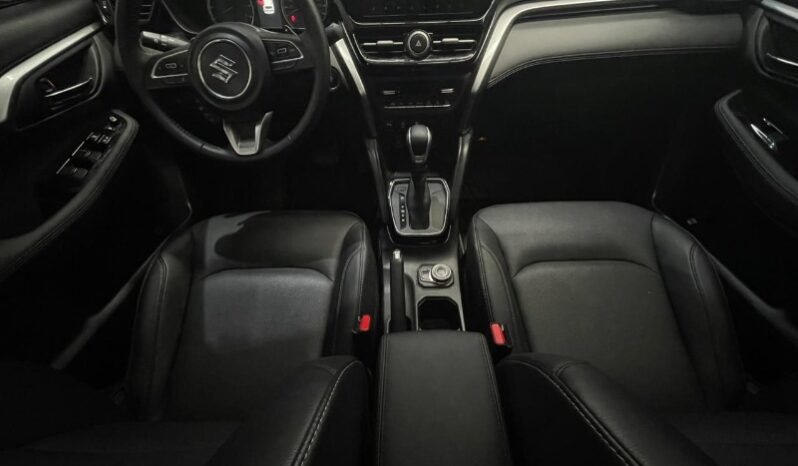 
								Suzuki Grand Vitara full									
