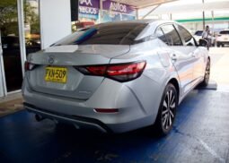
										Nissan sentra advance full									