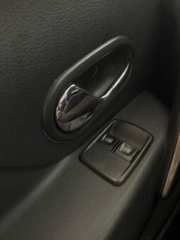 
										Renault stepway zen full									