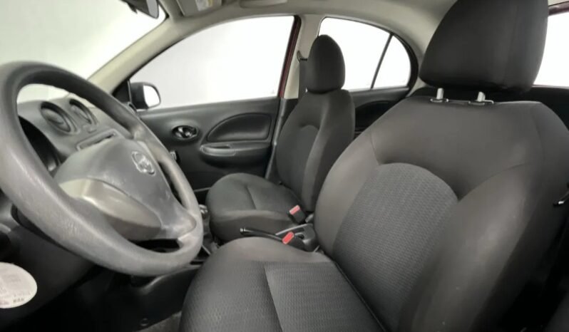 
								Nissan March full									