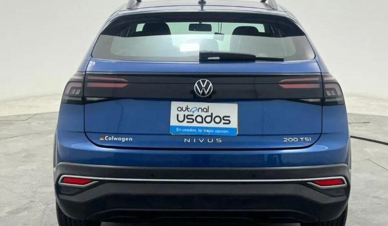 
								Volkswagen Tiguan full									
