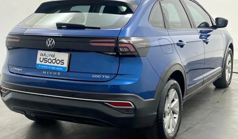 
								Volkswagen Tiguan full									