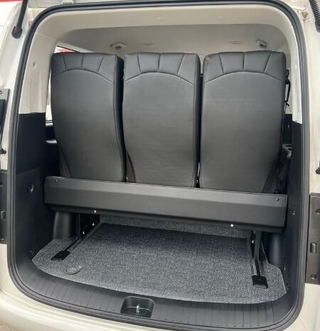 
								Hyundai STARIA PASAJEROS full									