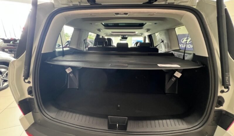 
								Hyundai SANTAFE LIMITED 4X4 HEV full									