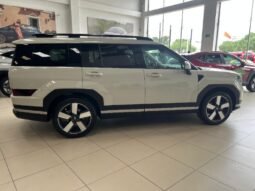 
										Hyundai SANTAFE LIMITED 4X4 HEV full									