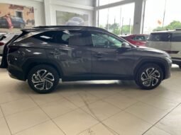 
										Hyundai TUCSON HIBRIDA 4X2 LIMITED full									
