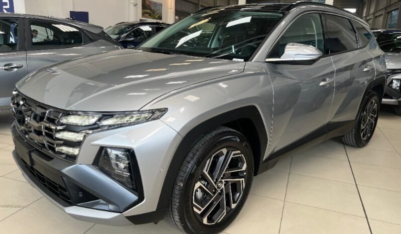 
								Hyundai TUCSON HIBRIDA 4X2 LIMITED full									