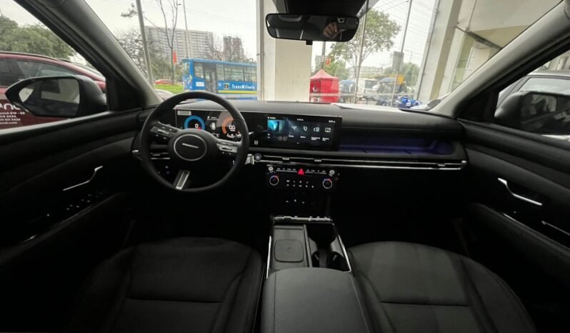 
								Hyundai TUCSON PREMIUM 4X2 full									