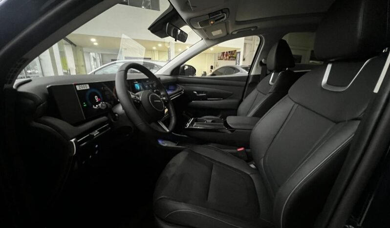 
								Hyundai TUCSON PREMIUM 4X2 full									
