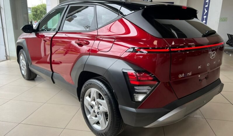 
								Hyundai KONA PREMIUN HIBRIDA full									