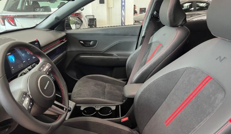 
								Hyundai Kona Hibrida Nline full									