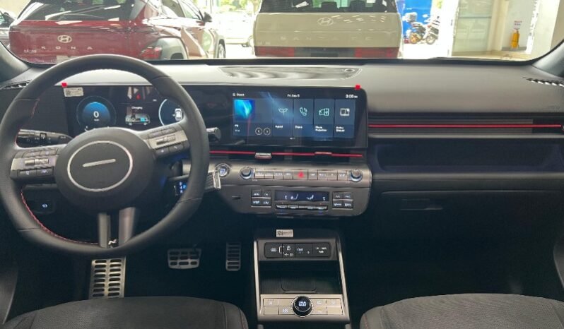 
								Hyundai Kona Hibrida Nline full									