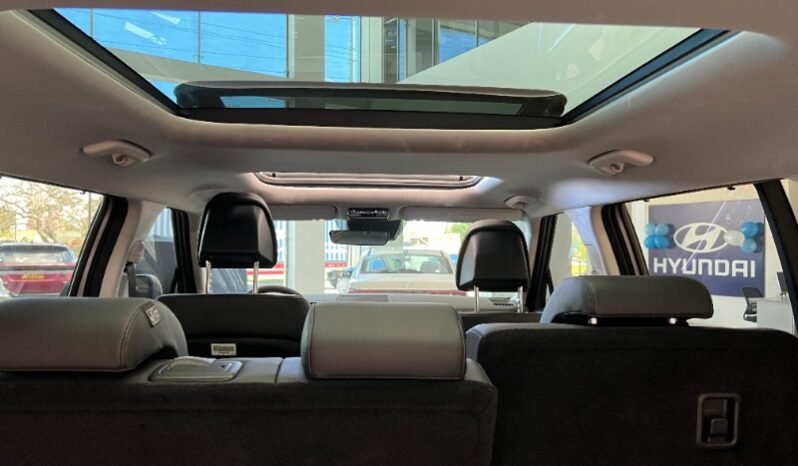 
								Hyundai SANTA FE PREMIUM 4X2 full									