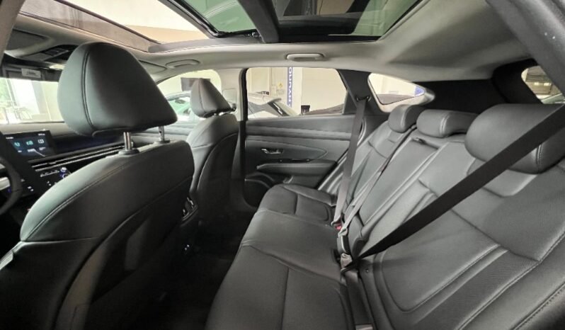 
								Hyundai TUCSON HIBRIDA 4X2 LIMITED full									