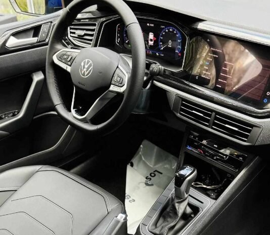 
								Volkswagen Virtus full									