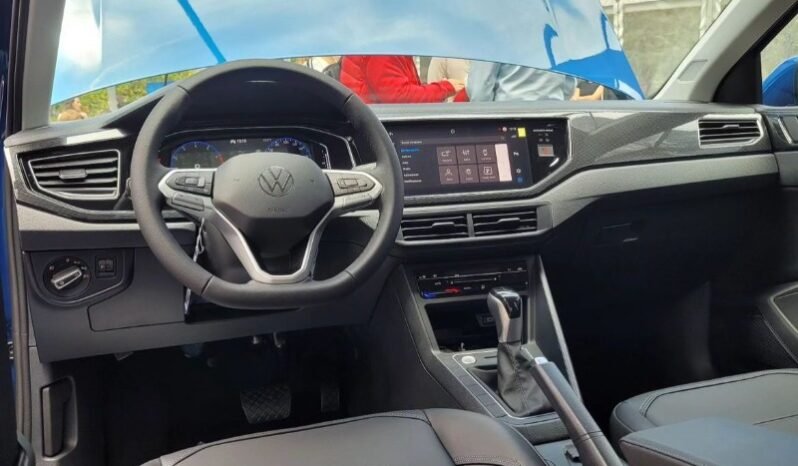 
								Volkswagen Virtus full									