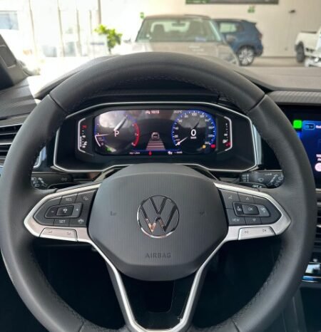 
								Volkswagen Nivus full									