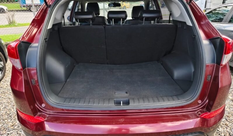 
								Hyundai TUCSON full									
