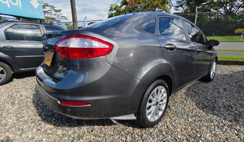 Ford Fiesta full