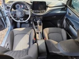 
										Suzuki BALENO CROSS GLX full									