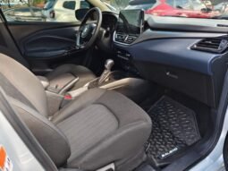 
										Suzuki BALENO CROSS GLX full									