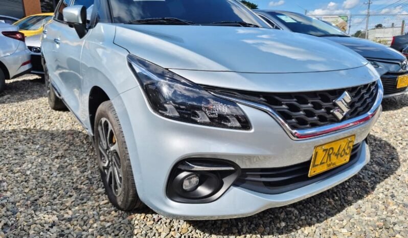 
								Suzuki BALENO CROSS GLX full									