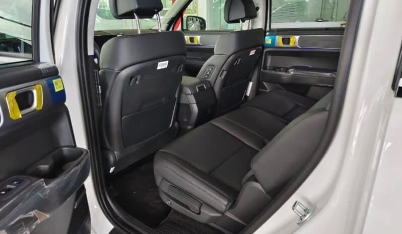 
Hyundai SANTAFE LIMITED 4X4 HEV full									