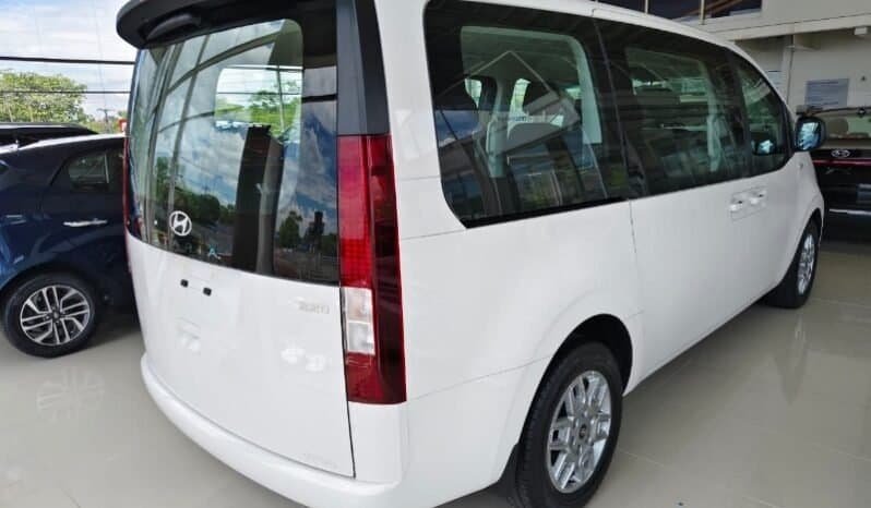 Hyundai Staria Pasajeros Diesel full