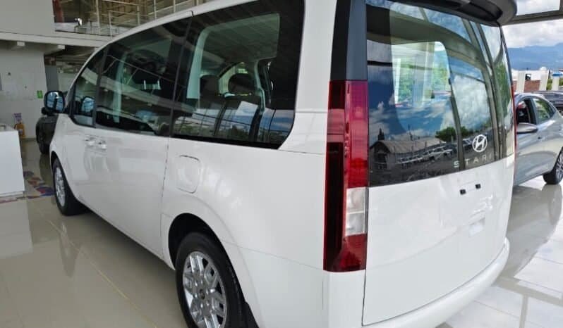 Hyundai Staria Pasajeros Diesel full