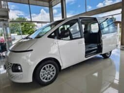Hyundai Staria Pasajeros Diesel full