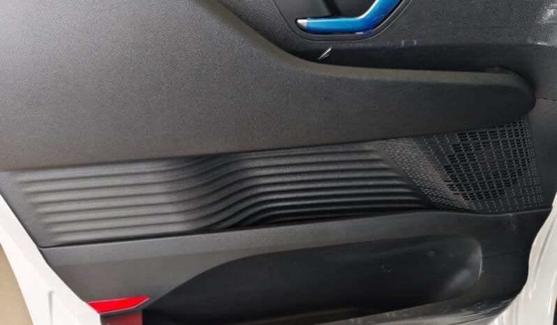 Hyundai Staria Pasajeros Diesel full